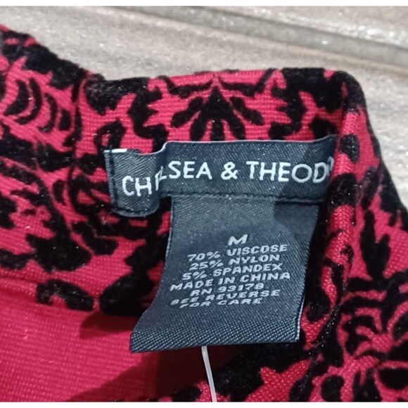 NWT Chelsea & Theodore Embroidered Black & Red Velvet Midi Dress Size Medium - Picture 7 of 7